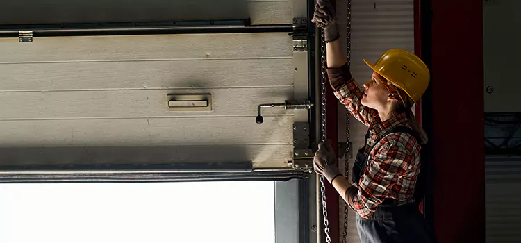 Addressing Common Garage Door Stoppage Issues in Elizabeth, NJ